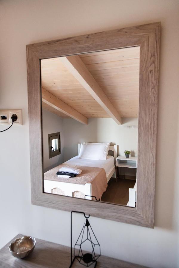Apolpaina Villelia View Villas 1 מראה חיצוני תמונה
