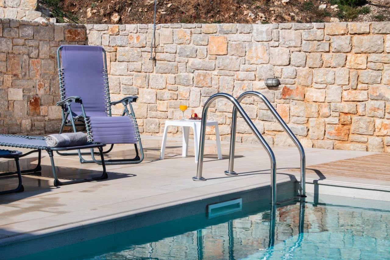 Apolpaina Villelia View Villas 1 מראה חיצוני תמונה