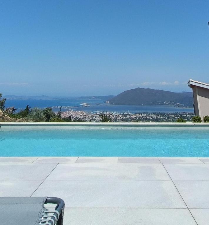 Apolpaina Villelia View Villas 1 מראה חיצוני תמונה
